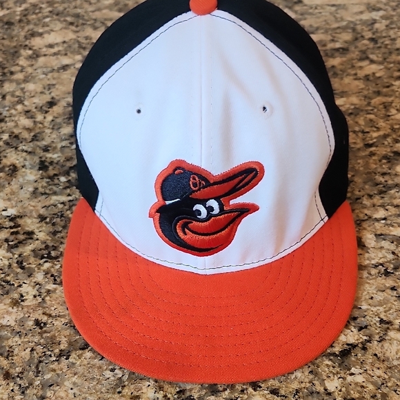 Orioles On Field Fitted Hat - Picture 1 of 8